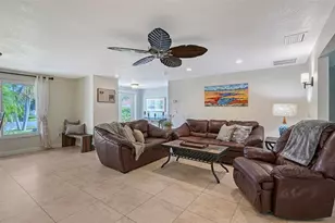 407 Bellini Cir, Nokomis, FL 34275 - Photo 13