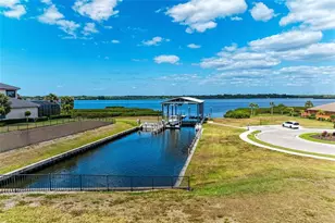 1010 Tidewater Shores Loop, Bradenton, FL 34208 - Photo 49