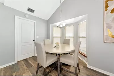 6145 Bonaventure Court, Sarasota, FL 34243 - Photo 11