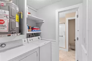 4850 Neptune Rd, Venice, FL 34293 - Photo 23