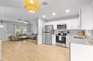 4850 Neptune Rd, Venice, FL 34293 - Photo 11