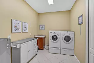 11420 Savannah Lakes Dr, Parrish, FL 34219 - Photo 29