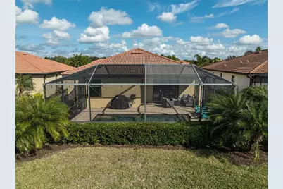 10124 Marbella Drive, Bradenton, FL 34211 - Photo 43