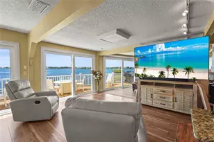 33 Starboard Dr, Venice, FL 34285 - Photo 9