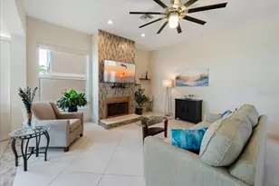 7349 Regina Royale, Sarasota, FL 34238 - Photo 9