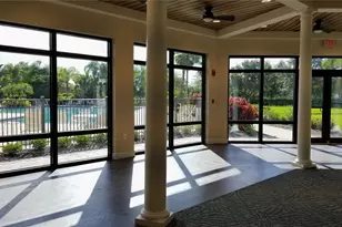 8014 Victoria Falls Cir, Sarasota, FL 34243 - Photo 37