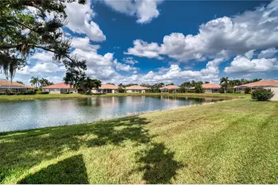 8014 Victoria Falls Circle, Sarasota, FL 34243 - Photo 29