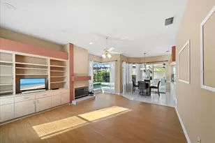 4321 Presidential Ave Cir E, Bradenton, FL 34203 - Photo 13