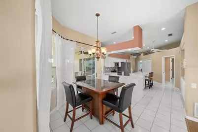 4321 Presidential Avenue Circle E, Bradenton, FL 34203 - Photo 11