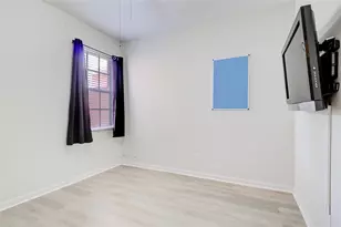 5630 Cortina Ln, Palmetto, FL 34221 - Photo 17