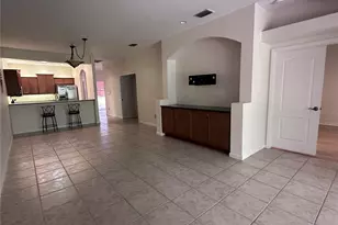 5630 Cortina Ln, Palmetto, FL 34221 - Photo 7