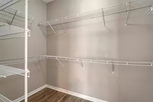 4010 Green Tree Ave, Sarasota, FL 34233 - Photo 25