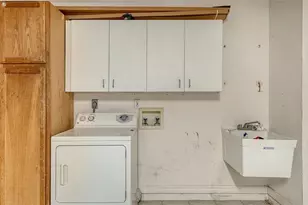 4010 Green Tree Ave, Sarasota, FL 34233 - Photo 31