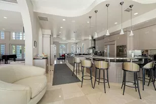 865 Longboat Club Rd, Longboat Key, FL 34228 - Photo 17