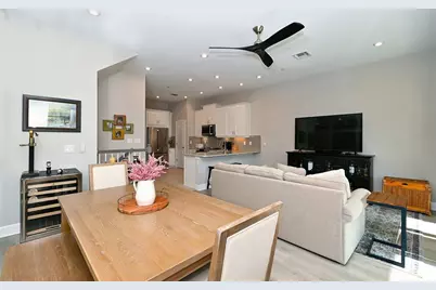 5560 Cannes Circle #3-106, Sarasota, FL 34231 - Photo 9