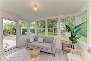 302 San Marco Dr, Venice, FL 34285 - Photo 9