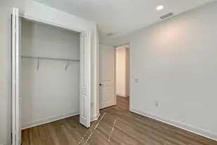 277 Potenza Loop, North Venice, FL 34275 - Photo 13