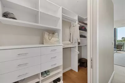 300 S Pineapple Avenue #302, Sarasota, FL 34236 - Photo 21