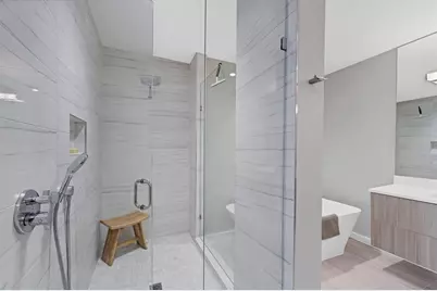 300 S Pineapple Avenue #302, Sarasota, FL 34236 - Photo 23