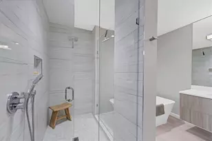 300 S Pineapple Ave, Sarasota, FL 34236 - Photo 23