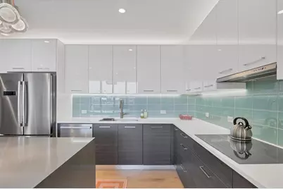 300 S Pineapple Avenue #302, Sarasota, FL 34236 - Photo 11