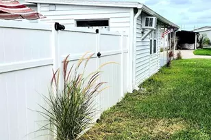 2304 New York Ave, Bradenton, FL 34207 - Photo 11