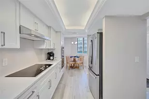 5880 Midnight Pass Rd, Sarasota, FL 34242 - Photo 11