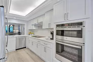 5880 Midnight Pass Rd, Sarasota, FL 34242 - Photo 15