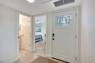 122 Pinehurst Dr, Bradenton, FL 34210 - Photo 5