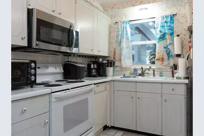 1741 Caribbean Circle #13, Venice, FL 34293 - Photo 7