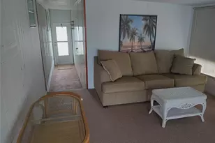 4810 Tri Par Dr, Sarasota, FL 34234 - Photo 9