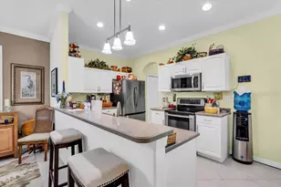 235 Auburn Woods Cir, Venice, FL 34292 - Photo 17