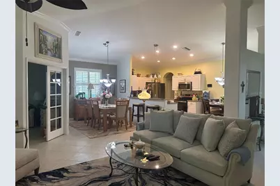 235 Auburn Woods Circle, Venice, FL 34292 - Photo 13