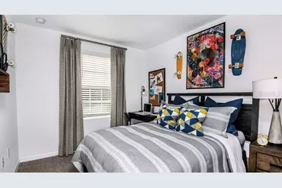 8421 Lunar Skye Street, Sarasota, FL 34241 - Photo 15