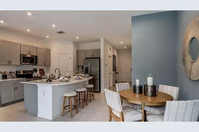 8421 Lunar Skye Street, Sarasota, FL 34241 - Photo 9