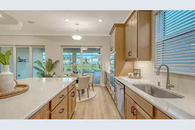 16423 Isola Place, Lakewood Ranch, FL 34211 - Photo 19