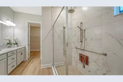 16423 Isola Place, Lakewood Ranch, FL 34211 - Photo 31