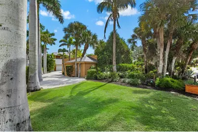 140 N Casey Key Road, Osprey, FL 34229 - Photo 81