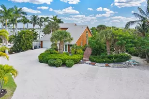 140 N Casey Key Rd, Osprey, FL 34229 - Photo 65