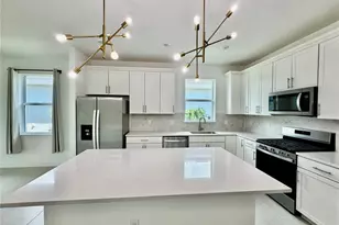 10478 Sea Breeze Rdg Dr, Englewood, FL 34223 - Photo 5