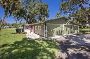 702 32nd Ave W, Palmetto, FL 34221 - Photo 47