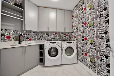 111 S Pineapple Avenue #615, Sarasota, FL 34236 - Photo 45