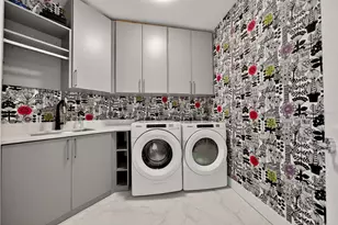 111 S Pineapple Ave, Sarasota, FL 34236 - Photo 45