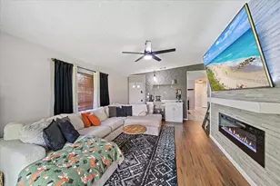 4004 8th St Ct E, Bradenton, FL 34208 - Photo 17