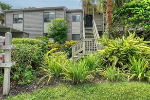 1611 Clower Creek Dr, Sarasota, FL 34231 - Photo 3