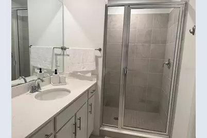 17595 Opal Sand Drive #207, Venice, FL 34293 - Photo 5