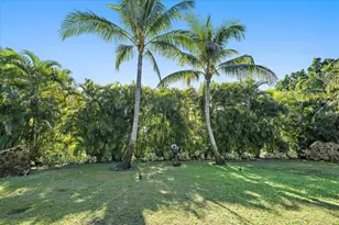 1643 S Lake Shore Dr, Sarasota, FL 34231 - Photo 5