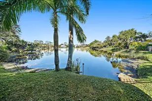 1643 S Lake Shore Dr, Sarasota, FL 34231 - Photo 13