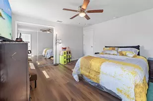 1650 14th St S, Saint Petersburg, FL 33705 - Photo 9