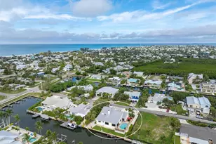 505 75th St, Holmes Beach, FL 34217 - Photo 1